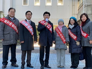 2018年、市役所前宣伝.jpg